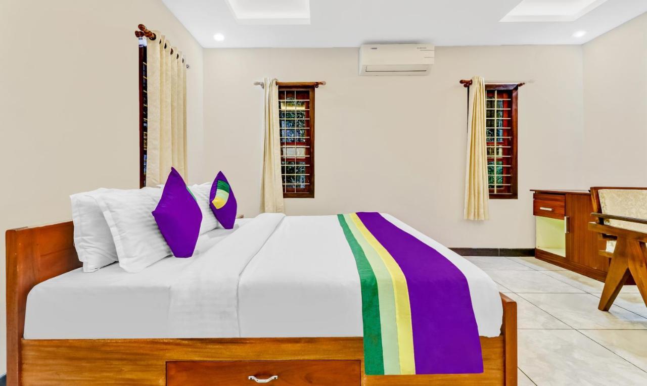 Treebo Tryst Jathika Resorts Kozhikode Bagian luar foto