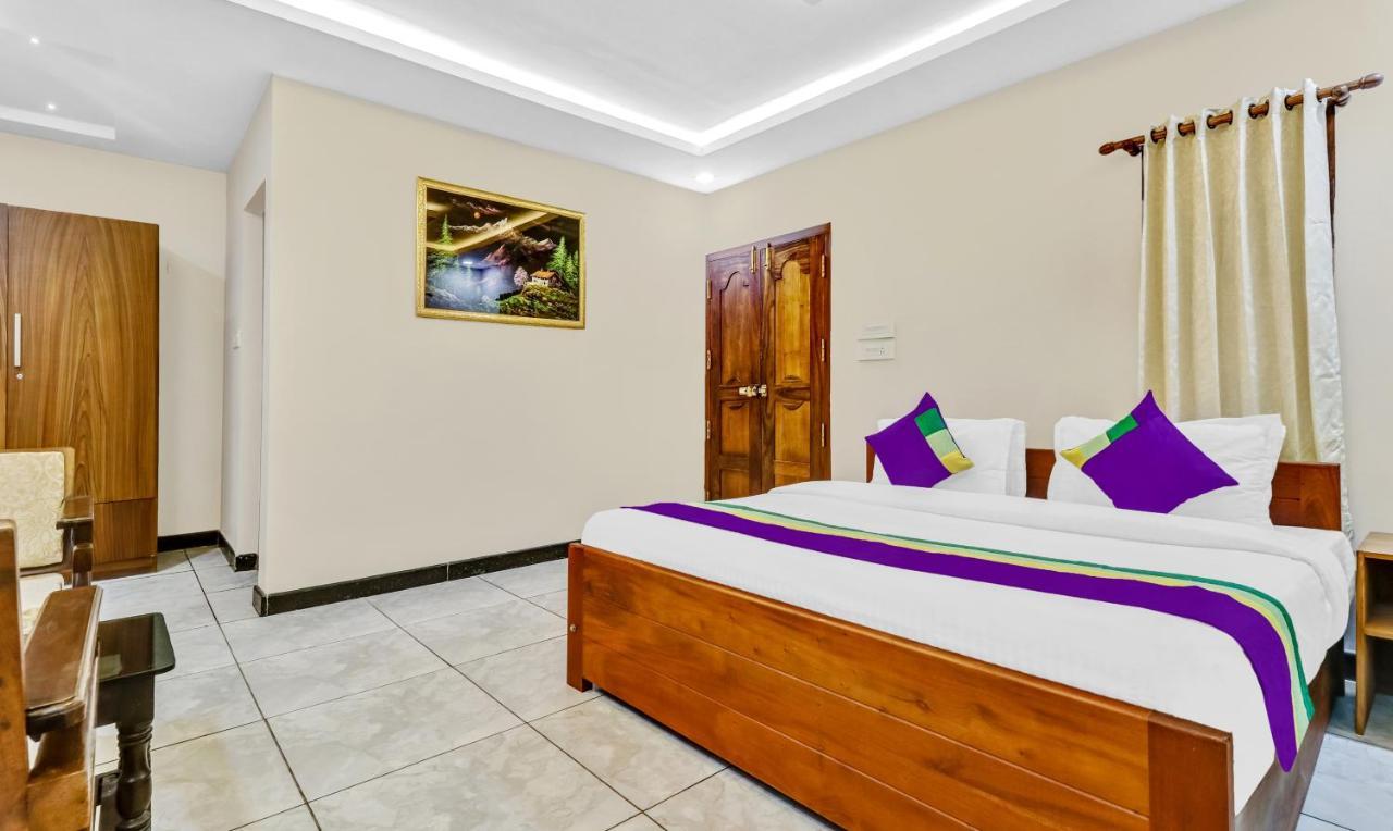 Treebo Tryst Jathika Resorts Kozhikode Bagian luar foto
